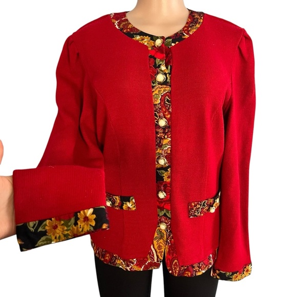 Matthew & David for B.L Vintage Elegant Red Knit Jacket with Patterned Trim - Picture 3 of 9